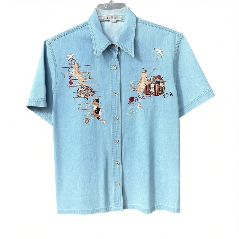 Passion Vintage Womens Blue Denim Cat Embroidered Button Up Shirt Medium M